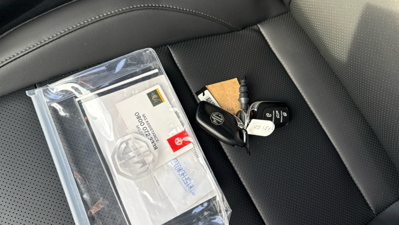 MG ZS 1.5 Hybrid+ Trophy 5dr Auto Hybrid Hatchback